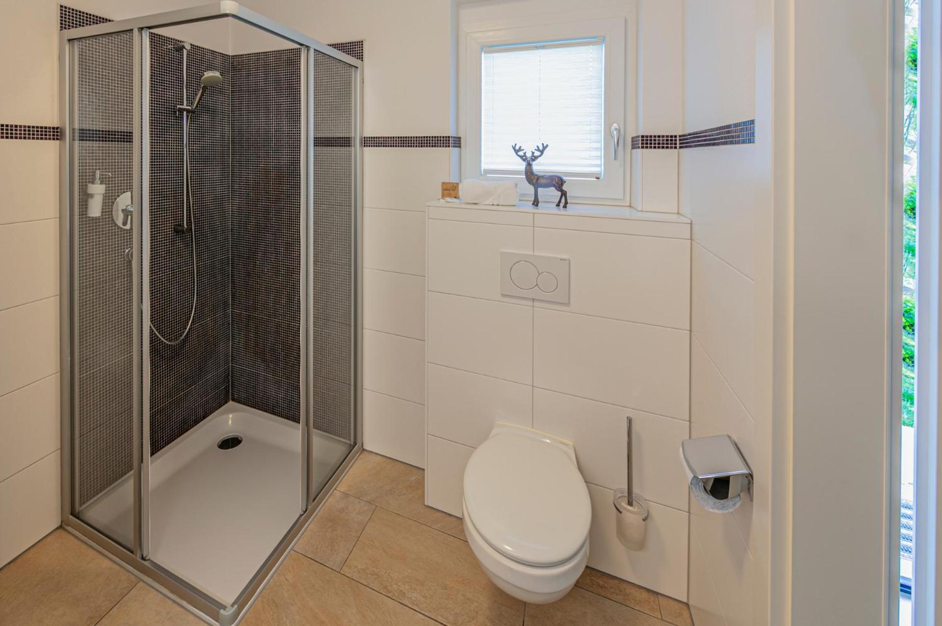 H21 - Modernes Ferienhaus 145Qm, 4Sz, Wellnessbereich Mit Sauna Und Dachterrasse Mit Panoramablick, Kuehlen Und Heizen Mit Geothermie Фюген Экстерьер фото